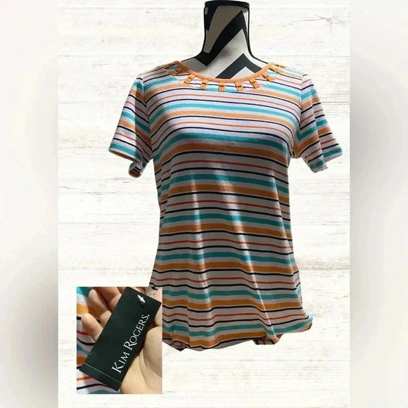 Casual Shirt NWT size Medium - Picture 1 of 1